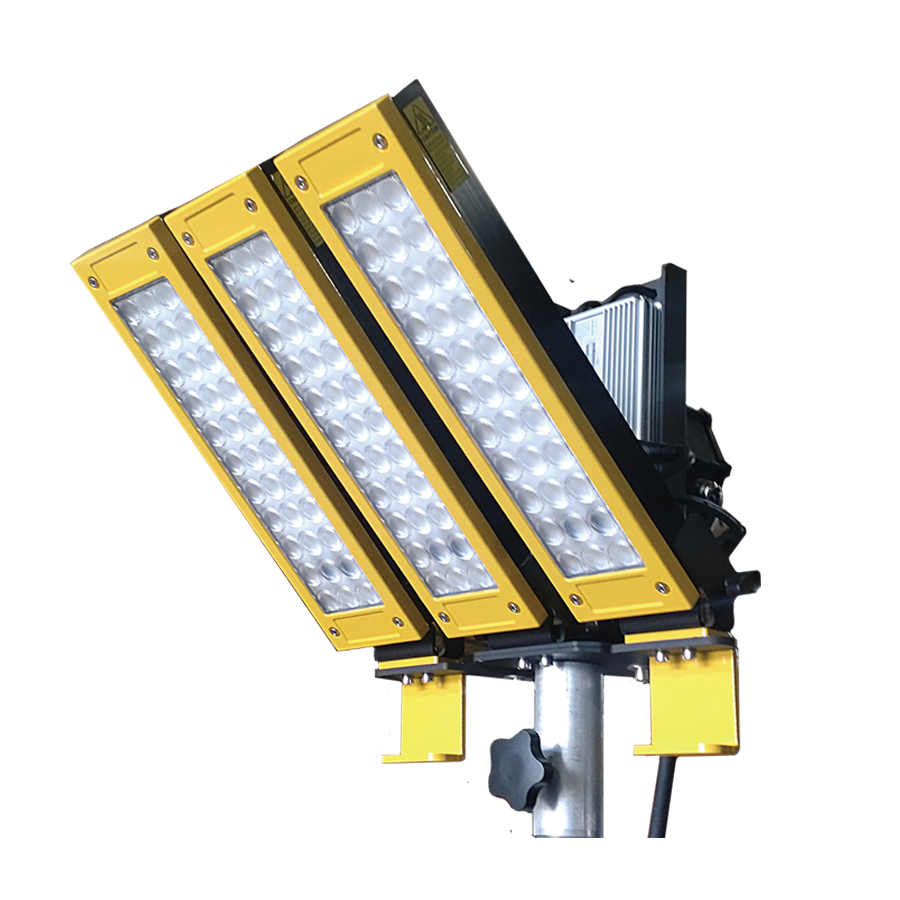 LEDフラッドライトLL360三脚付 参考画像 - 2